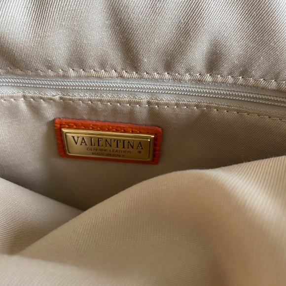 Valentina genuine Italian pebbled leather backpack/ shoulder purse - Picture 6 of 7